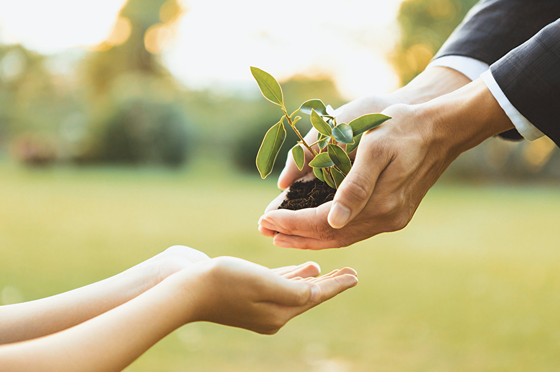 Sürdürülebilir iş anlayışımızla, çevreye zarar vermeden operasyonlarımızı sürdürüyoruz. Doğa dostu mobilite çözümlerimizle geleceğe katkıda bulunuyoruz.