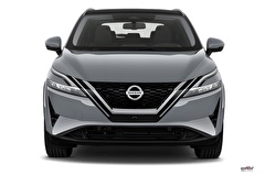 Nissan Qashqai 1.3 DIG-T 158 CVT Sky Pack 4x4