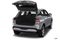 Nissan Qashqai 1.3 DIG-T 158 CVT Sky Pack 4x4