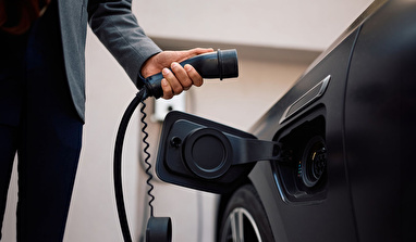 Şirketler İçin Elektrikli Araç Kiralama