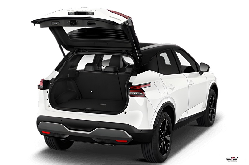 Nissan Qashqai 1.3 DIG-T 158 CVT Sky Pack